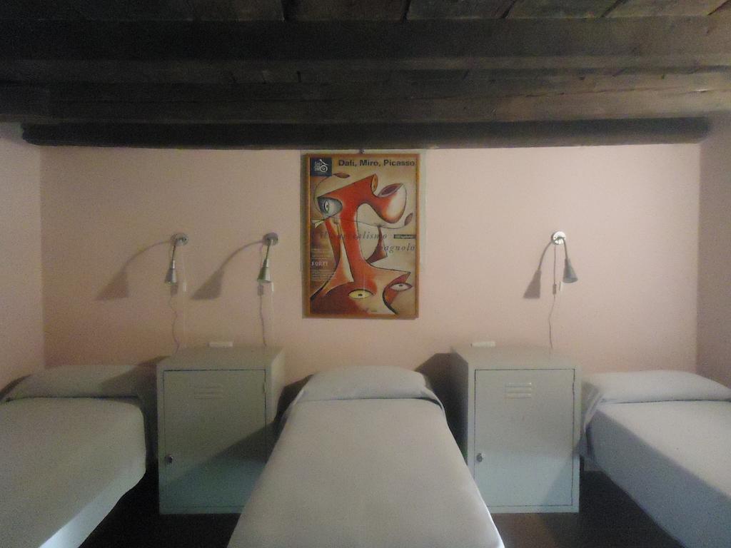 Protezione Della Giovane - Female Hostel Verona Pokoj fotografie